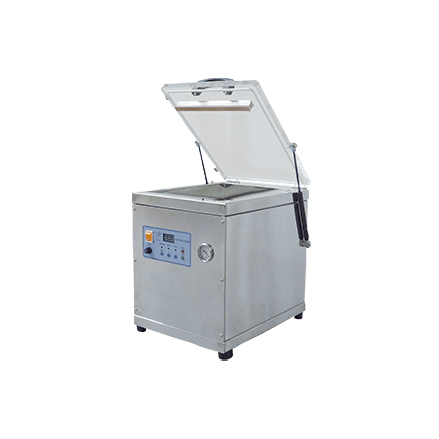 In-chamber vacuum sealer